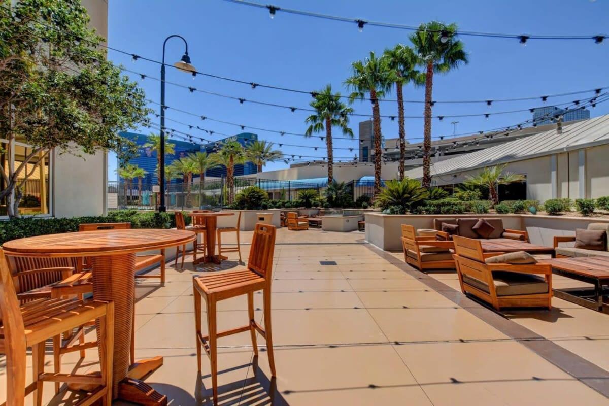 Mgm Signature-24-709 Strip View Jacuzzi Studio ラスベガス エクステリア 写真